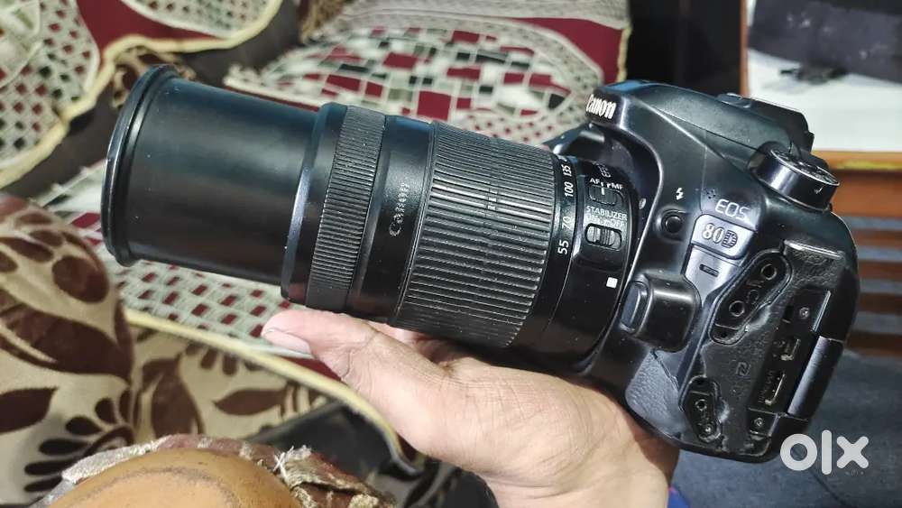 Canon 80d 18 -55 lens with 55-250 lena original charger