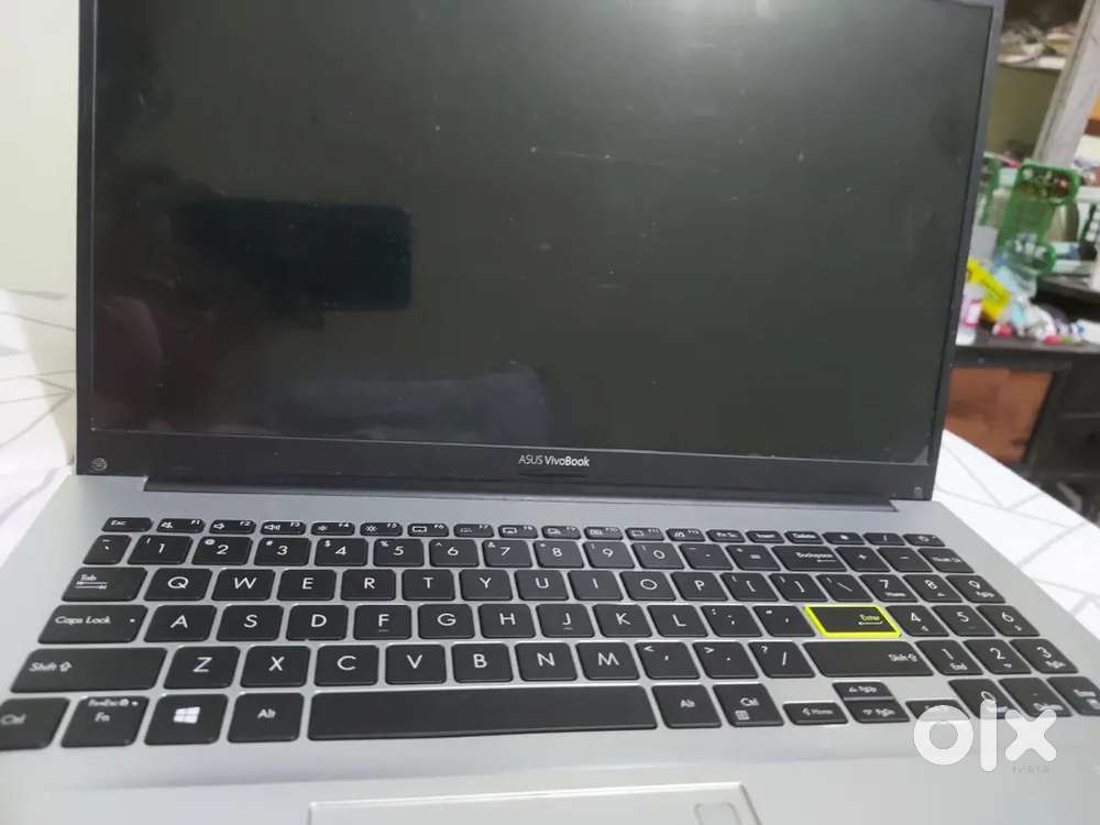 ASUS Vivobook 14 – AMD Ryzen 5, 8GB RAM, 512GB SSD, 14 FHD Display