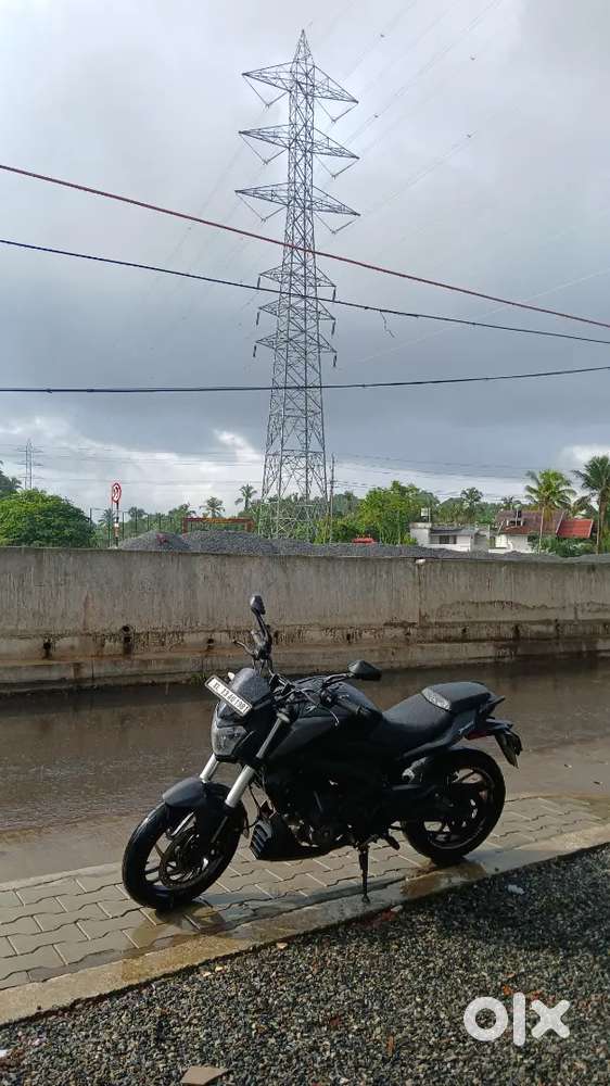 Front back new Tyre new insurance good condition with service history