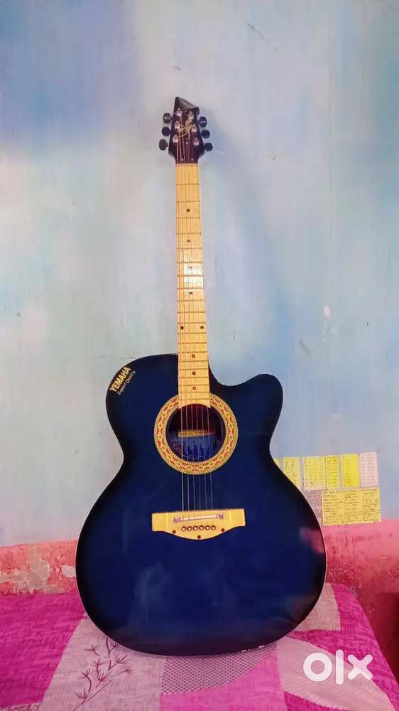 Guitar yamaha