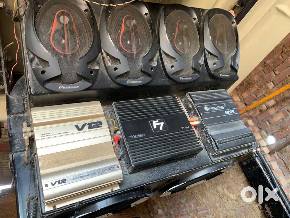New condition pioneer speaker, Xplod bass , New cd , working condition