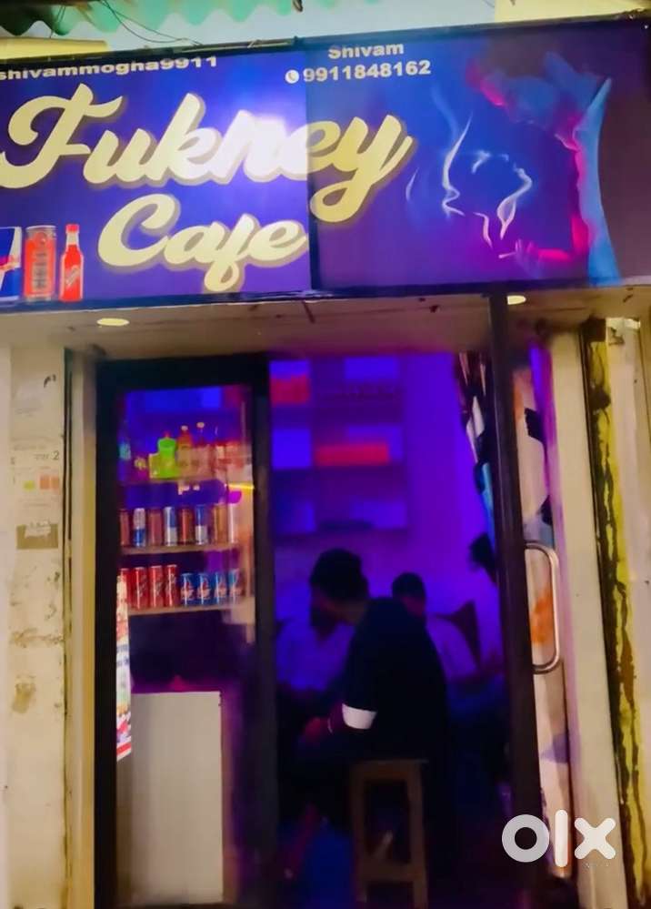 Shop  for rent (9*9)