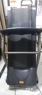Treadmill Machine