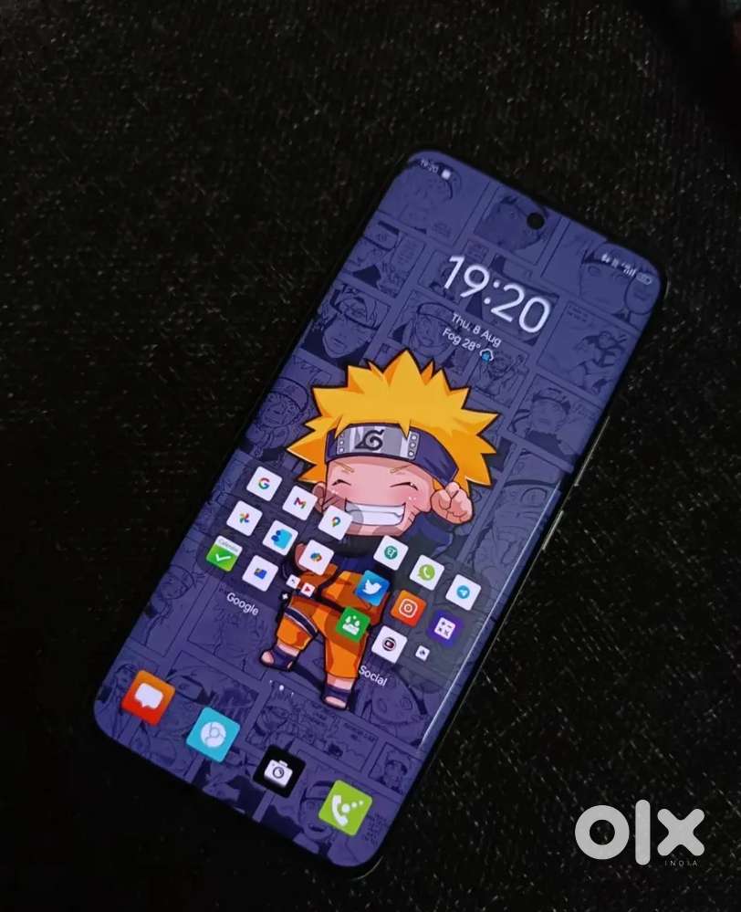 Realme 13pro+ 8gb 256 gb..6 months old