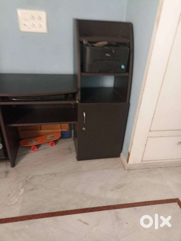 Computer Table