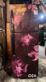 WHIRLPOOL THIS IS BEST BRAND & Neat & clean condition