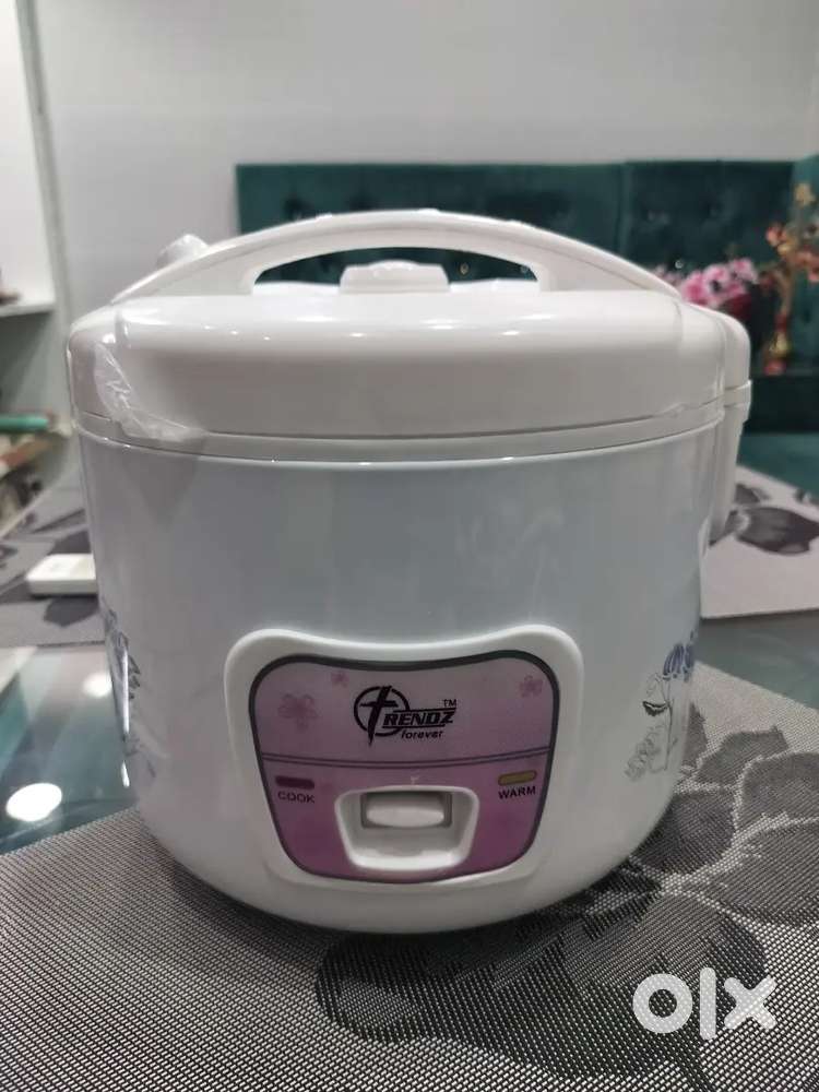 Almost new rice cooker for sale