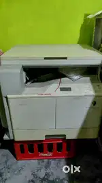 Xerox machine and lamination machine