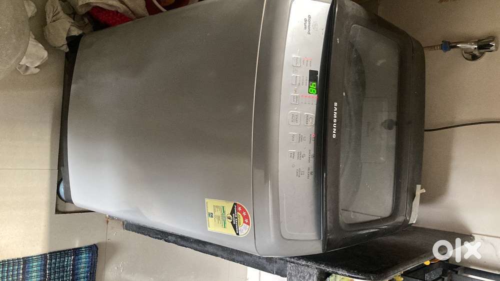 Fridge, Washing machine, 2 Double bed frame, bed, cupboard, Oven, shoe