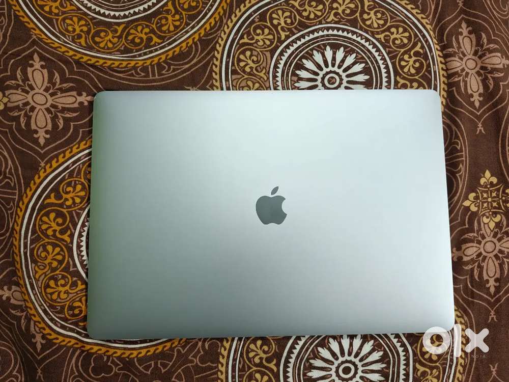 MacBook Pro 2019 – 16” Core i7 16GB RAM 512GB Storage
