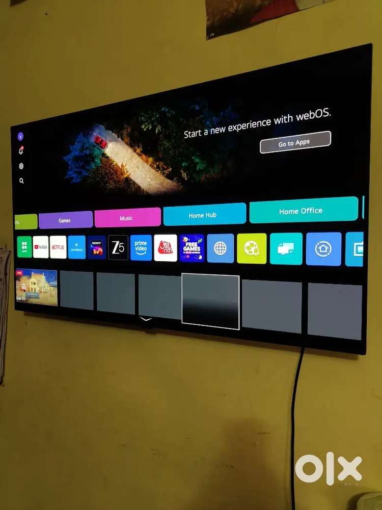 Lg OLED tv 48 inch brand new condition warranty 1year(model= 48A2PSA )