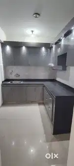 3 bhk semi furnished flat