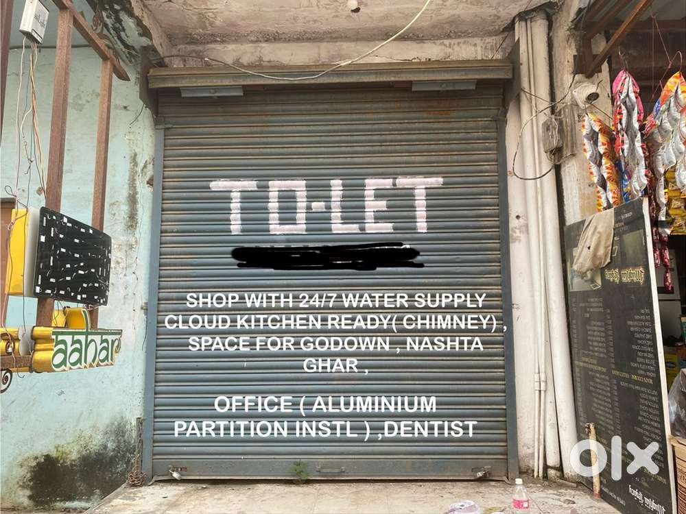 SHOP FOR RENT NIZAMUDDIN MARKET 24/7 WATER SUPPLY . TWO WAY SHUTTER