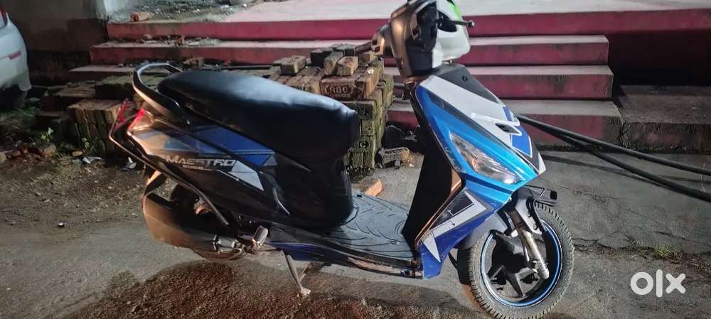 Hero maestro scooty good condition