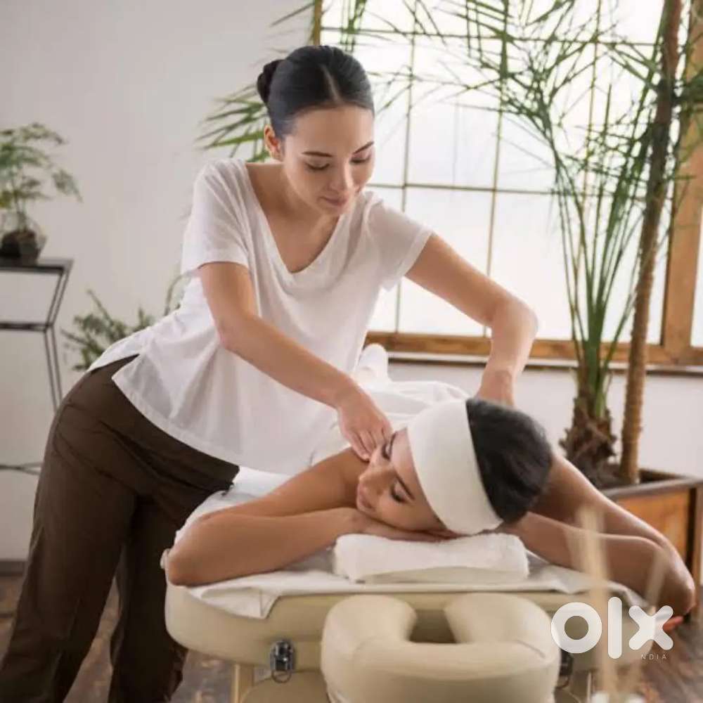 Hiring Vibrant, Professional Women for Spa & Massage