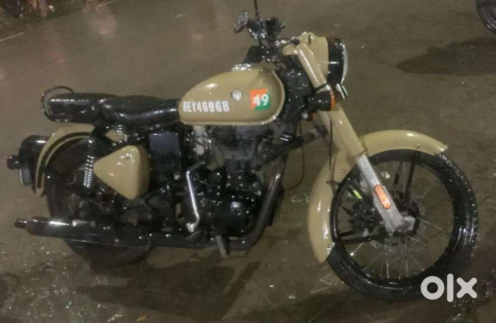 Royal Enfield classic 350 in Excellent Condtion