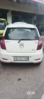 Hyundai i10 Sportz AT, 2013