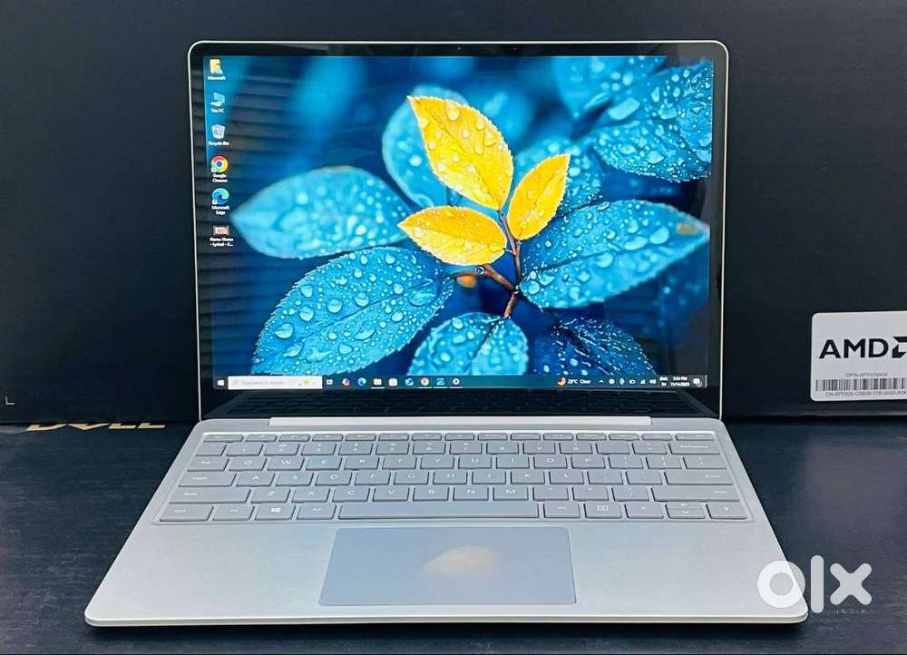 Microsoft Surface Laptop Go i5 10th GEN