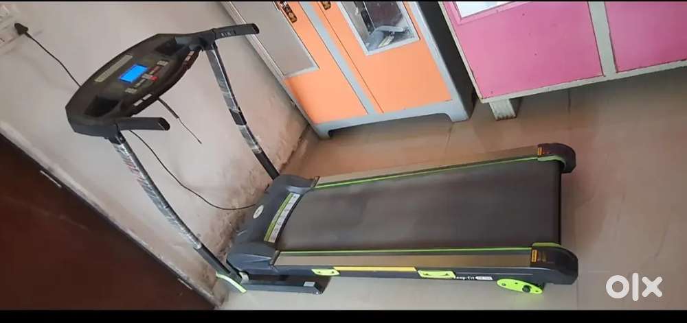 Treadmill running cycle
