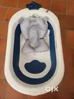 Bath tub for new born from baby hub