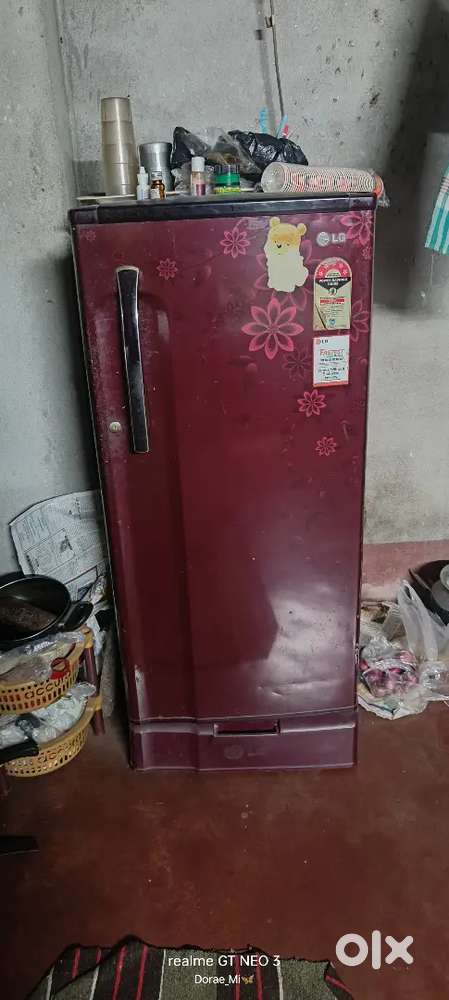 Fridge to sell