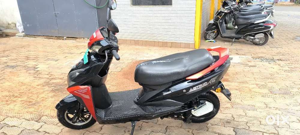 electric scooter for sale. good condition