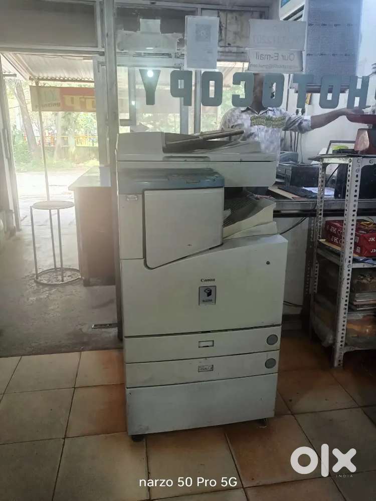 IR- 3300 PHOTOCOPY MACHINE