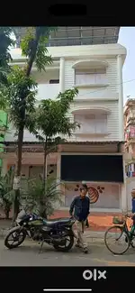 Running Primium Cafe with rooms Available at Jodhpur Park on road