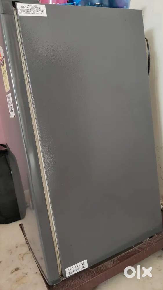New Fridge with 4 month old with bill and cooler free with Fridge