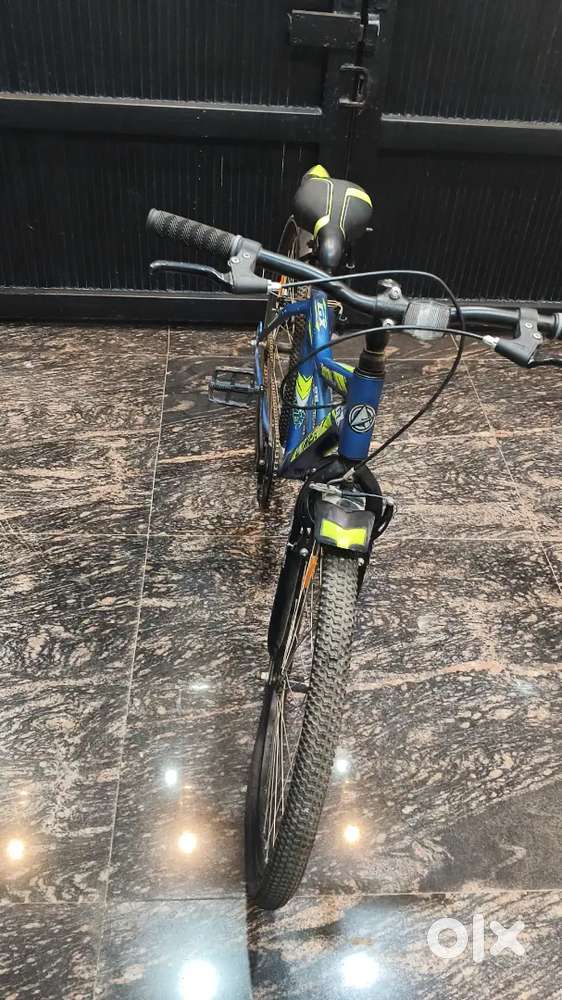 Un toch brand new cycel only 1 month old