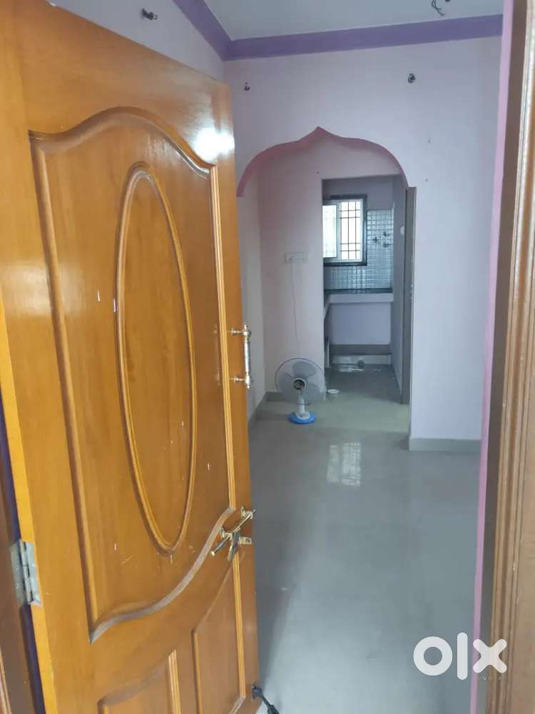 1 Bhk house available for rent in Pallikaranai @ 7,500