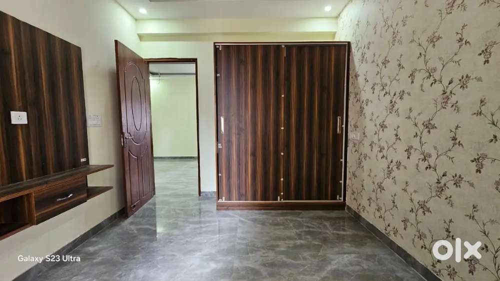 Your dream home begin 3 bhk flat available in gated society