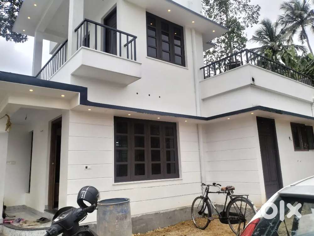 3 BHK house for sale near vilavoorkal pottayil