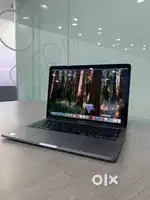 Used Apple MacBook Pro  13inch  2020  i7  32GB RAM  512GB SSD