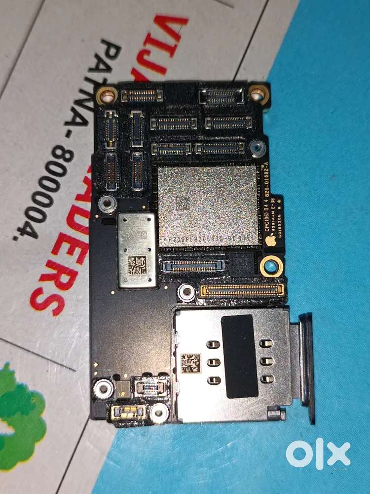 iPhone 11 Pro 64 GB MOTHERBOARD