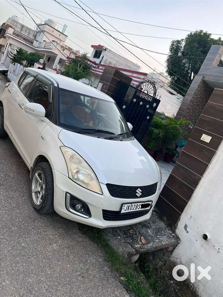 Maruti Suzuki Swift 2016 Petrol 72000 Km Driven