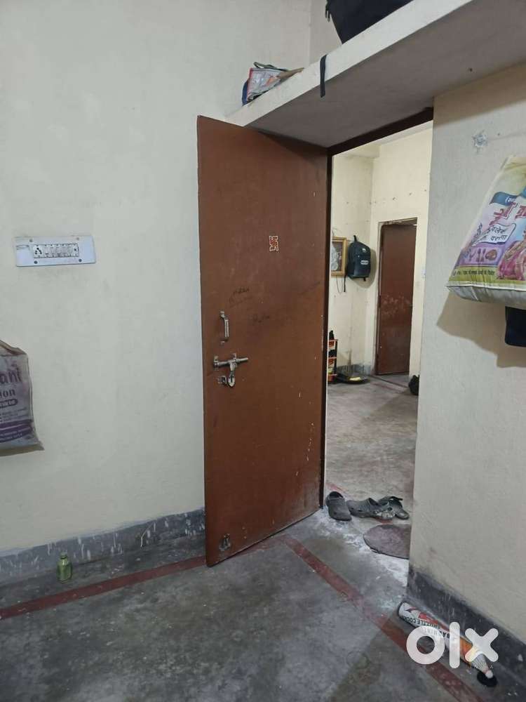 need girl room partner