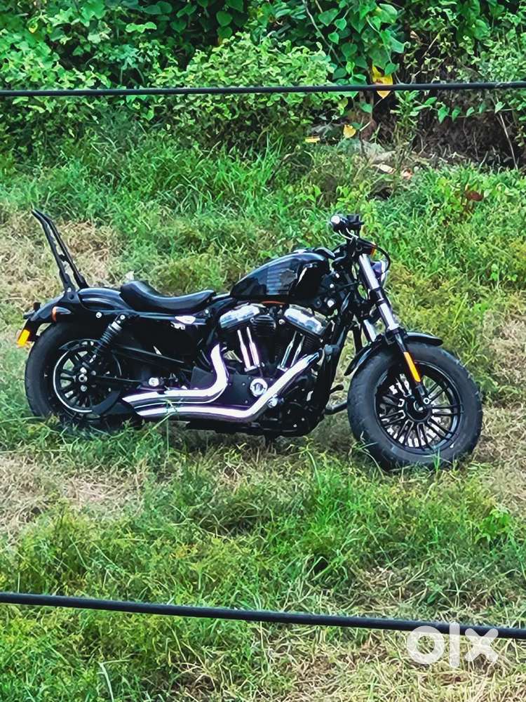 Harley DavidsonNote: Dealers & 5lakh budget don't message time waste