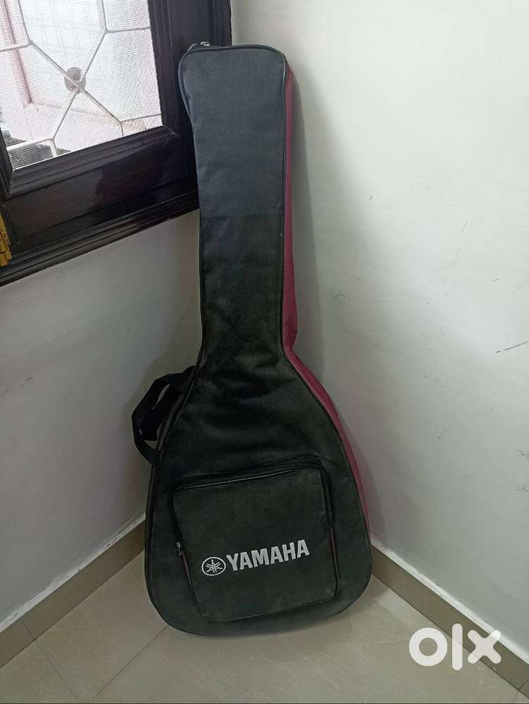 Yamaha F310 Acoustic Guitar