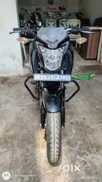 Honda CB Hornet 160R