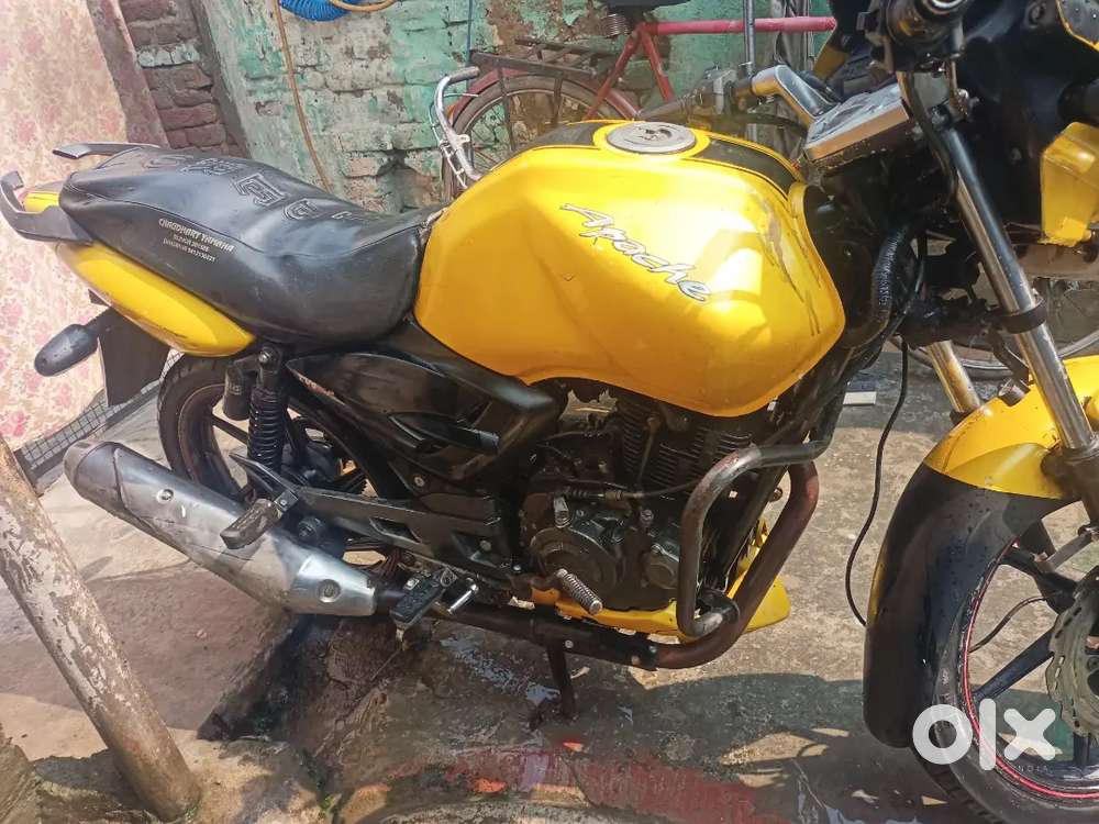 TVS Apache RTR