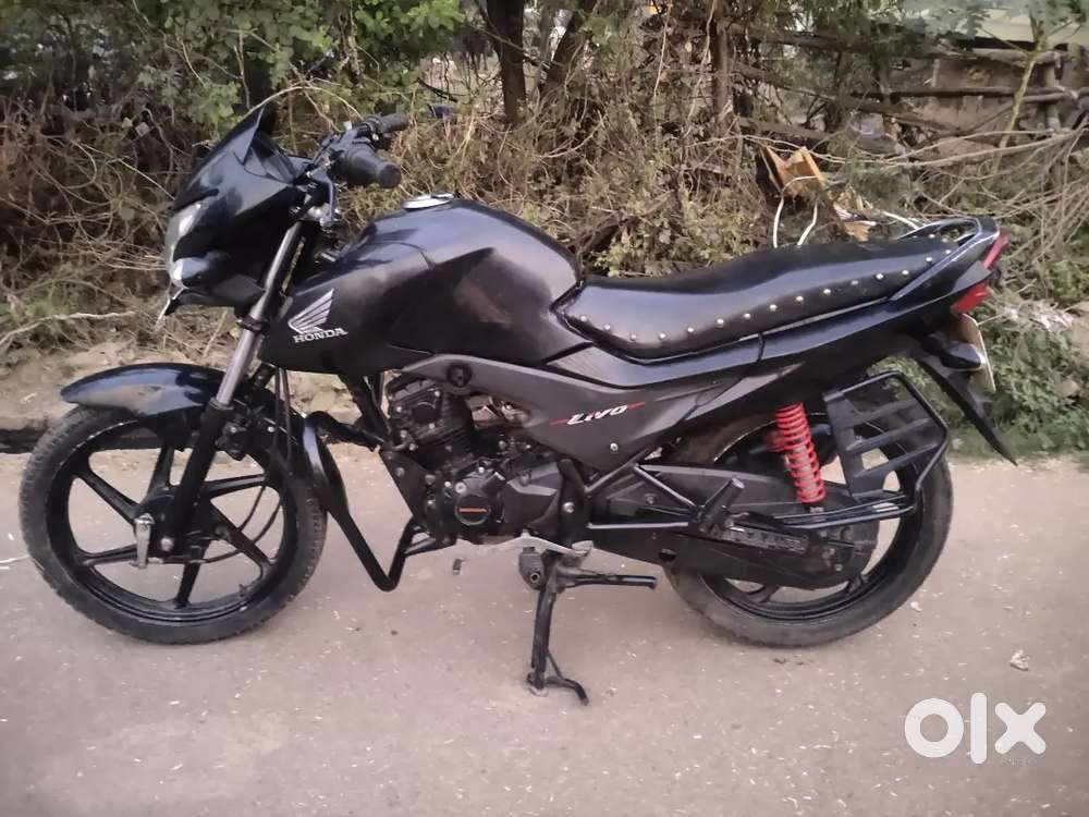 HONDA LIVO