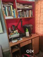 Computer table