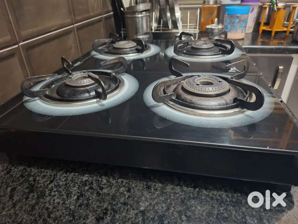 Prestige Gas stove  with toughed glass of 4 burner  at lowest price
