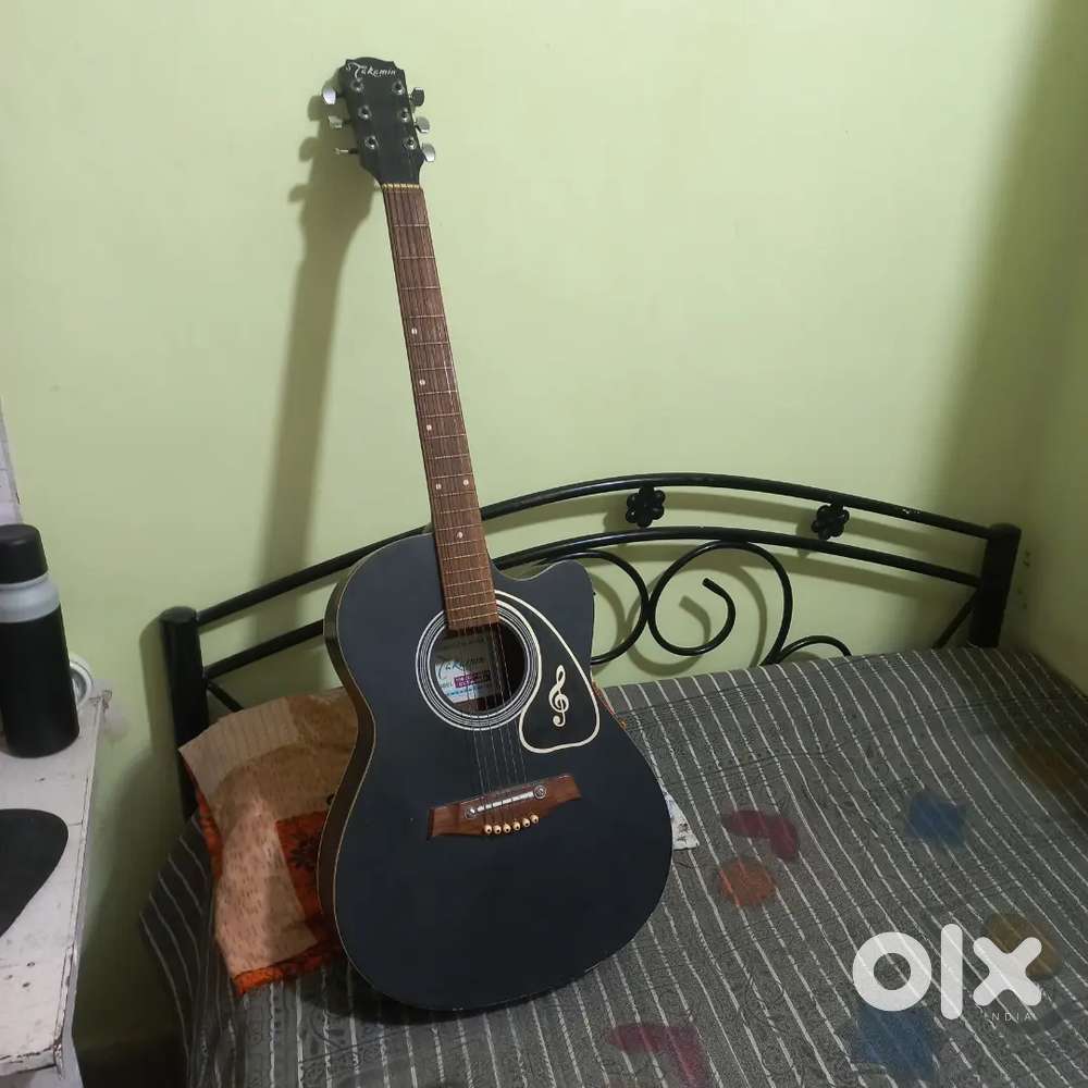 Guitar with cover bag