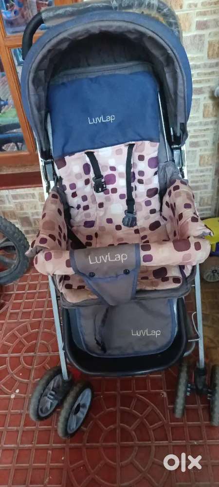 Baby luvlap stroller