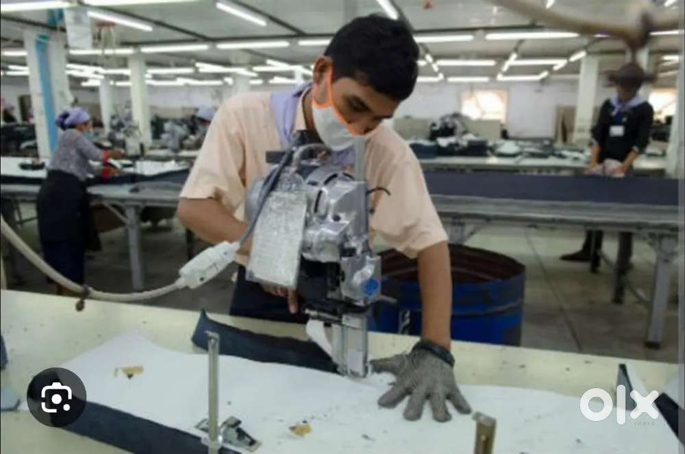 Tshirt Cutting Man