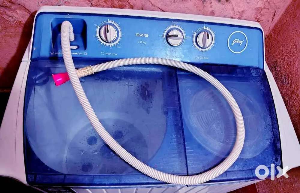 Godrej 7kg Semi Automatic Washing Machine – Excellent Condition