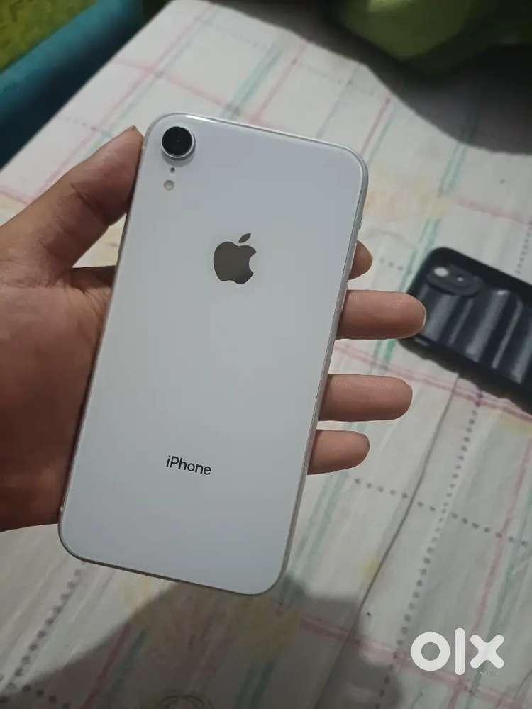 Iphone xr with box