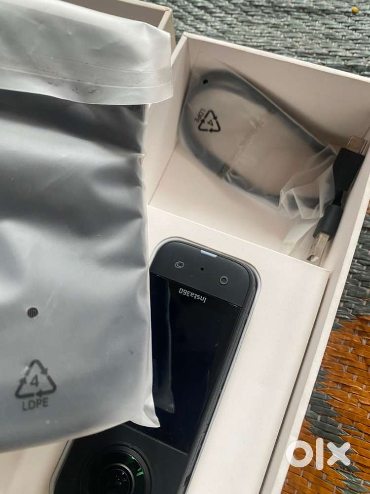 Insta360 X3